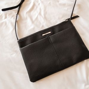 Roots purse